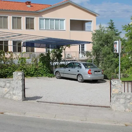 Krk 3231e * Vrh (Krk)